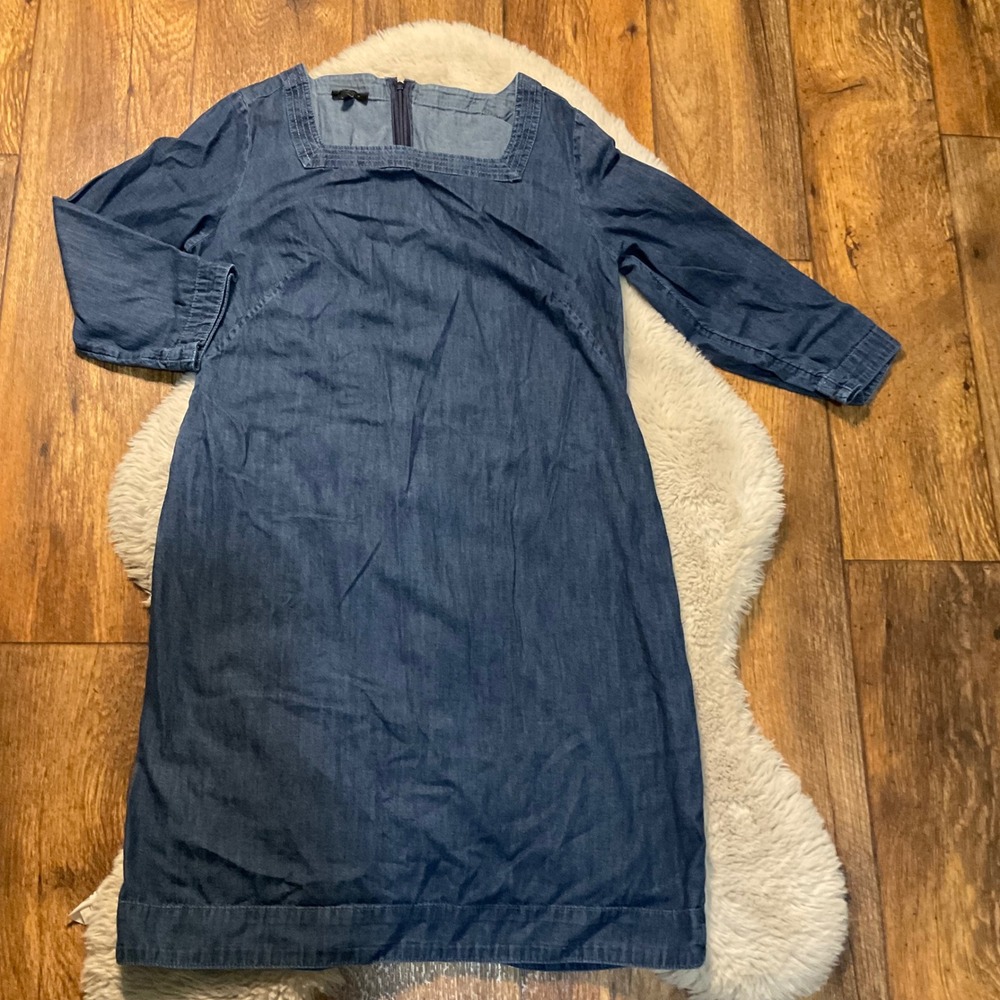 Talbots Dress Size 8 Denim 3/4 Sleeve Square‎ Neck Sheath Womens Cotton